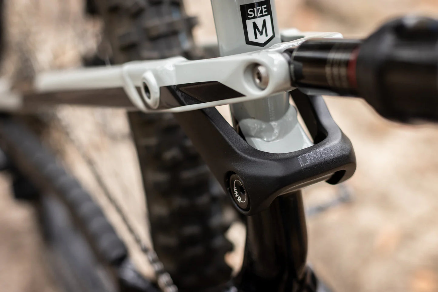 POLYGON SISKIU T7 SIZE-M {DEMO BIKE}